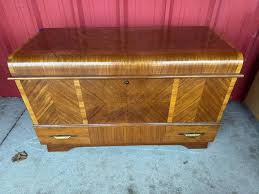 Vintage 1953 Lane Cedar Chest W/ Bottom Drawer