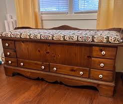 Cedar Lined Mahogany Hope Chest Bench By LANE for Sale in ...