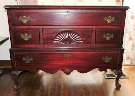 Lot Detail - Chippendale Style Cedar Lined Blanket Chest ...