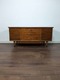 Lane MCM Cedar Chest | 15Two Home