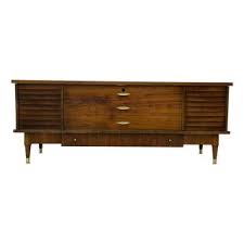 Lane Mid-Century Modern Walnut Cedar Chest "Lock Removed" | Chairish
