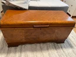 Antique Art Deco Cedar Hope Chest for Sale in Federal Way, WA - OfferUp