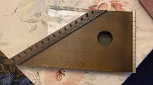 vintage 15 string zither/ harp, comes with song book AS SEEN ...