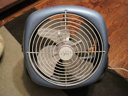 Vintage 1950s Galaxy Electric Fan: Retro Turquoise Tabletop ...