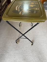 Lot # 92 - Set of 4 Vintage Fiberglass Mushroom TV Trays w ...