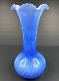 14" Tall Diamond Optic Cased White & Blue Ruffled Art Glass ...