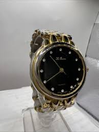 Vintage Le Baron Womens Gold toned watch With Tiny Diamonds ...