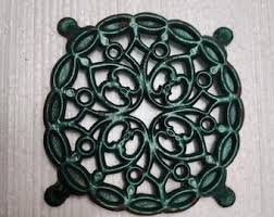 Chippy Deep Green Metal Footed Trivet With a Bit of Rust Here and There Heart Pattern - Etsy