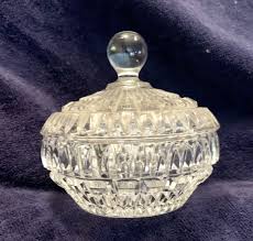 Clear Glass Covered Candy Dish Bowl Trinket Box Lid Handle 4 ...