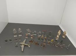 Vintage Lot 37 Lead Soldiers WWII Patriotic Cannon Horses ...