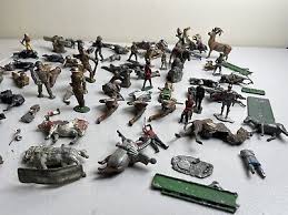 Huge Lot Vintage Barclay Manoil Toy Lead Soldier Mixed Lot ...