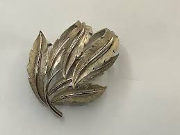 Vintage Signed J.J.Jonette Jewelry Silver Tone wide Curved Leaf Brooch Pin | eBay