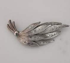 Vintage Jonette Brushed Textured Silver Tone Leaves Brooch Pin - Etsy