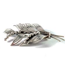 Kaplan, Sweden 1950s Solid Silver Lily of the Valley Brooch. – T Niklasson Gallery