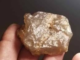 LUNAR ORANGE GLASS LECHATELIERITE FROM SHORTY CRATER LAUNCHED TO EARTH. | eBay