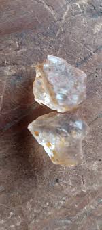 Crystal clear diamond stone signifying the authenticity and displaying Trigons, diamond identity. (30carats ) | Facebook