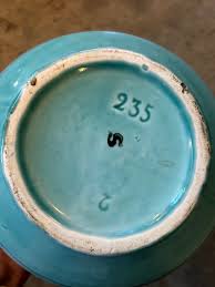 Majolica Planter – McIntosh Cottage Antiques