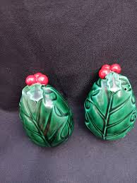 Vintage Pair (2) Lefton Green Holly Berry Oval Shaped ...