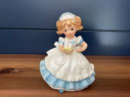 Vtg 1950's Lefton Nurse Hand Painted Figurine Japan w/medicine bottles #2902 HTF | eBay