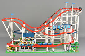 LEGO Creator Expert 10261 Roller Coaster review | Brickset