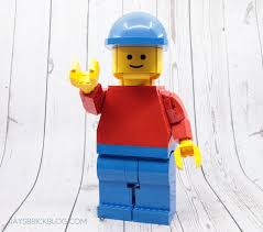 Review: 40649 Up-Scaled LEGO Minifigure - Jay's Brick Blog