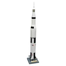 Saturn V 1:200 Scale Ready to Fly Model Rocket | Estes Rockets