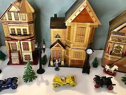 LOOK At These Beautiful Vintage Wood Look Small Houses For ...