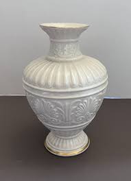 LENOX VASE ATHENIAN COLLECTION WITH GOLD TRIM 9.5” Tall EXC ...