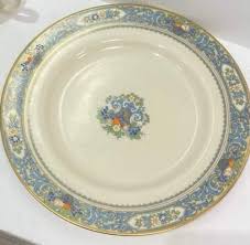 Lenox AUTUMN China 5-pc Dish Place Setting (3 Plates, 1 Saucer, 1 Cup) MINT cond - Treasure Trove Collectibles & Marketplace