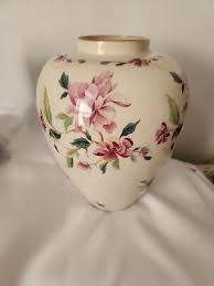 LENNOX PORCELAIN VASE - EMBOSSED FLOWER DESIGN | eBay Australia