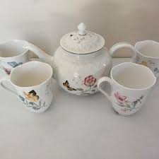 6 Piece Lenox Butterfly Meadow Carved Teapot and Mugs by ...