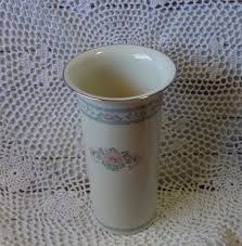 Lenox Charleston Vase: Ivory Porcelain With Floral Design ...