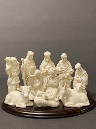 Gift Collection 11PC Nativity Set With Wood Base Porcelain ...