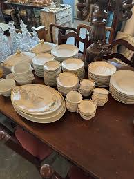 Gilted China Decorated Dinnerware Set | Hudson Valley House ...