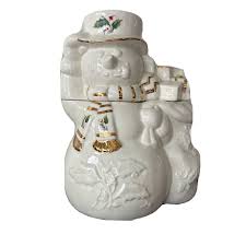 Home for The Holidays Handpainted White w/Gold Trim Holly ...