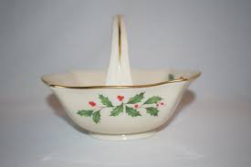 Lenox Porcelain Holiday Holly and Berries Basket With 24K ...
