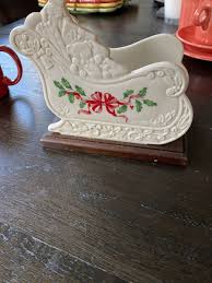 Vintage Lenox Sleigh With Wood Base Napkin Holder | eBay