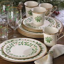 Holiday 12-Piece Plate & Mug Dinnerware Set – Lenox Corporation