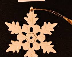 Lenox Annual Gemmed Fantasy Ivory Snowflake - 2001, 2002 ...