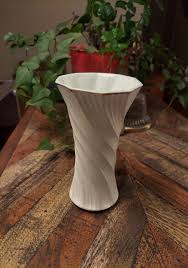 Vintage Bone China Spiraling Twisting Reeded White Porcelain ...