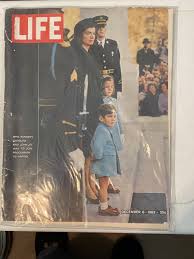 LIFE JFK December 6, 1963 Mrs. Kennedy John Jr Caroline ...