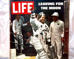 July 25 1969 Life Magazine Leaving for the Moon Neil ...