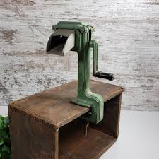 Antique Pea Pod Sheller, Vintage Vegetable Tool, Rustic Kitchen Gadget, Hand Crank, Table Clamp, Green Iron Display. - Etsy