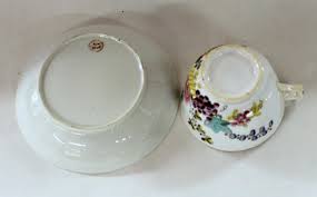 English Early 19th Century New Hall Porcelain Floral Decor ...