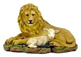 Lion & Lamb Statue