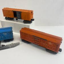 Sold at Auction: Lionel Trains - Lot of Operating Cars - The ...