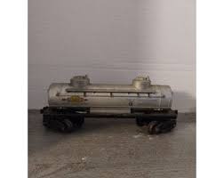 Postwar Lionel 6465 Sunoco 2-dome Tank Car - Etsy