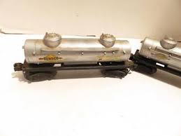 LIONEL POST-WAR TRAINS - 2465 / 6465 SUNOCO TANK CARS- 027 ...