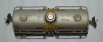 LIONEL LINES SUNOCO OIL TANK CAR No 654 | eBay