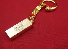 Attractive Keychain with a Coat of Arms - Gold Color | eBay